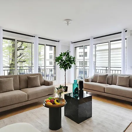 Cmg Vacquerie - Arc De Triomphe - Champs Elysees Apartment *